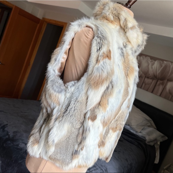 ADRIENNE LANDAU 100% Rabbit Fur Vest In Natural Brown L like new - Picture 9 of 16